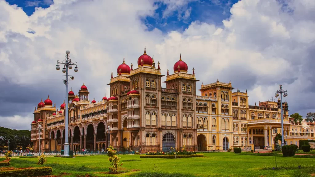 Karnataka Tour Packages For Family